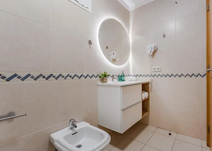 Poseidon 9 - 1 Bedroom *